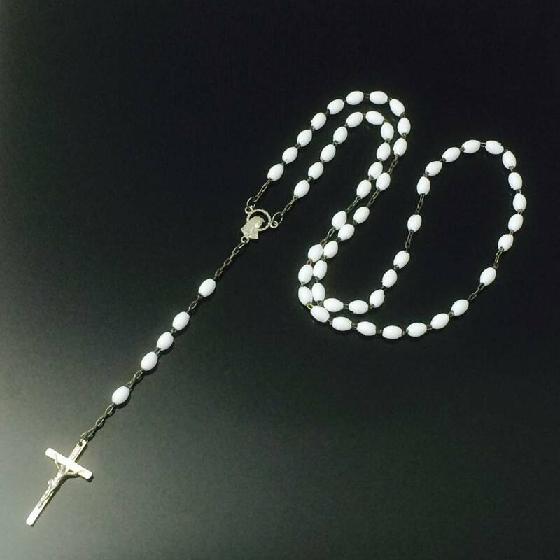 ラスト★ロザリオ Rosary 白 ホワイト ネックレス アクセサリー LA仕入れ おしゃれ チカーノ ローライダー 男女兼用 再入荷なし 新品