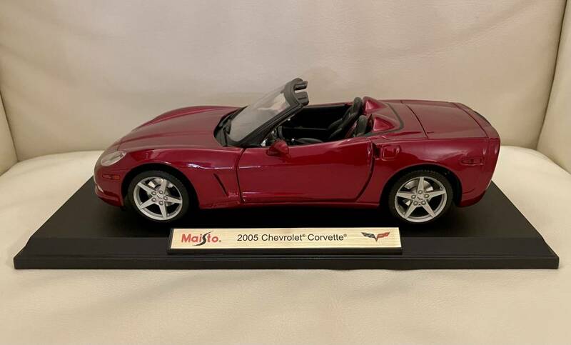【美品】Maisto マイスト 「2005 Chevrolet Corvette」 シボレー コルベット 1/18 ダイキャストカー ミニカー コレクションカー