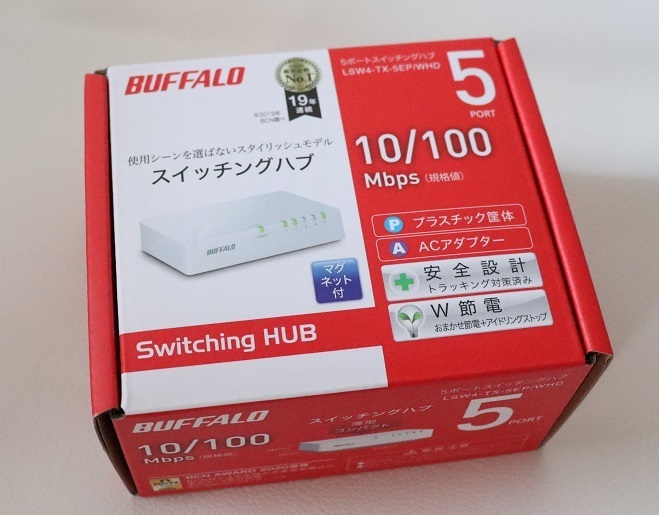 薄型コンパクト！未使用品★BUFFALO バッファロー 5ポート ホワイト スイッチングハブ マグネット付き LSW4-TX-5EP/WHD