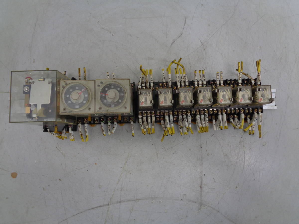 MK5955 OMRON　リレー　 MY4N 200/220 VAC(X4) , MY4N 24VDC(X3) , H3CR-G8L(X2) , G4Q-212S