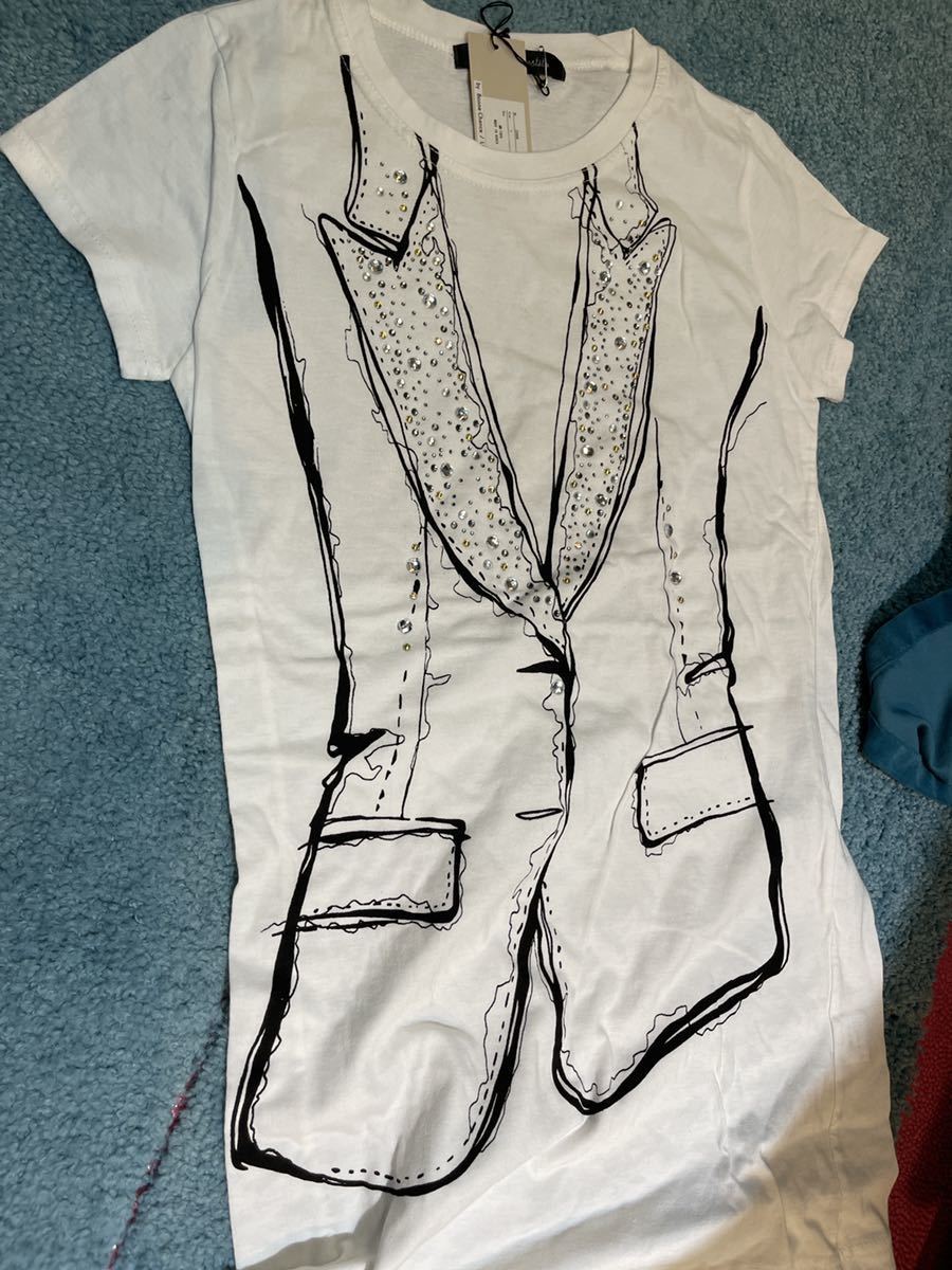 訳あり半袖Tシャツ　肩やけ　だまし絵プリント　