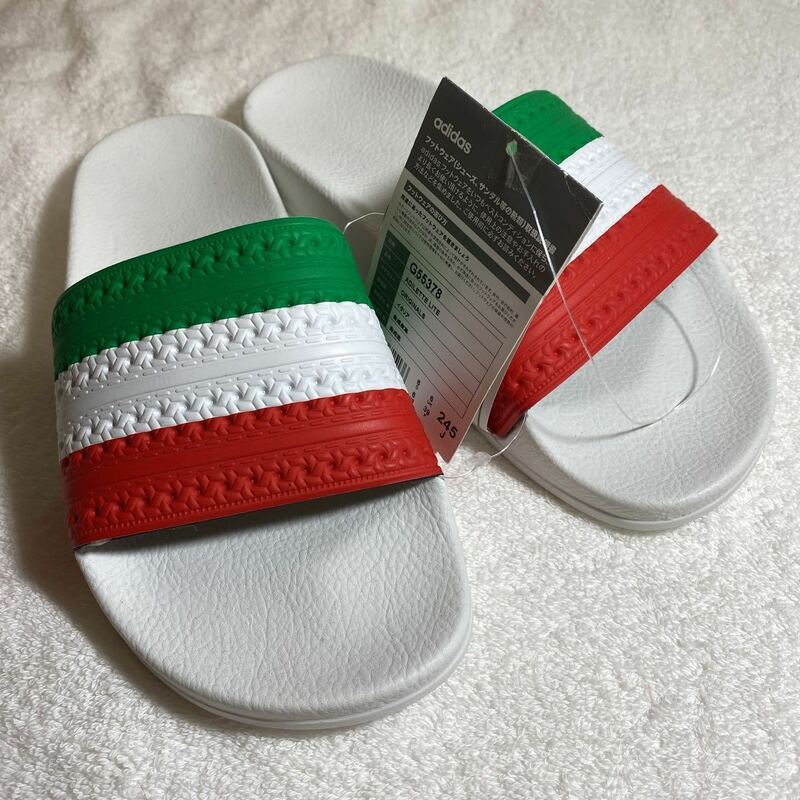 ★adidas（アディダス）アディレッタ サンダル（ADIRETTE SLIDES）品番G55378【レッド／グリーン／フットウェアホワイト】24.5cmC★