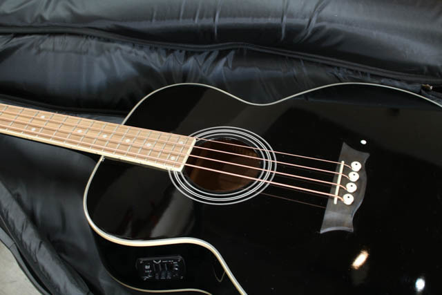 Dean　エレアコベース　BLACK ブラック　黒　 EAB CBK Electric Acoustic Bass　BLK 【 ディーン アコースティックベース　アコベ 】