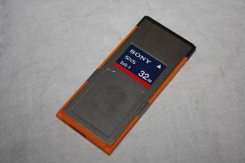 送料無料！ SONY　S×Sカード　32GB（検：HXR-、PMW-、HVR-、PXW-）