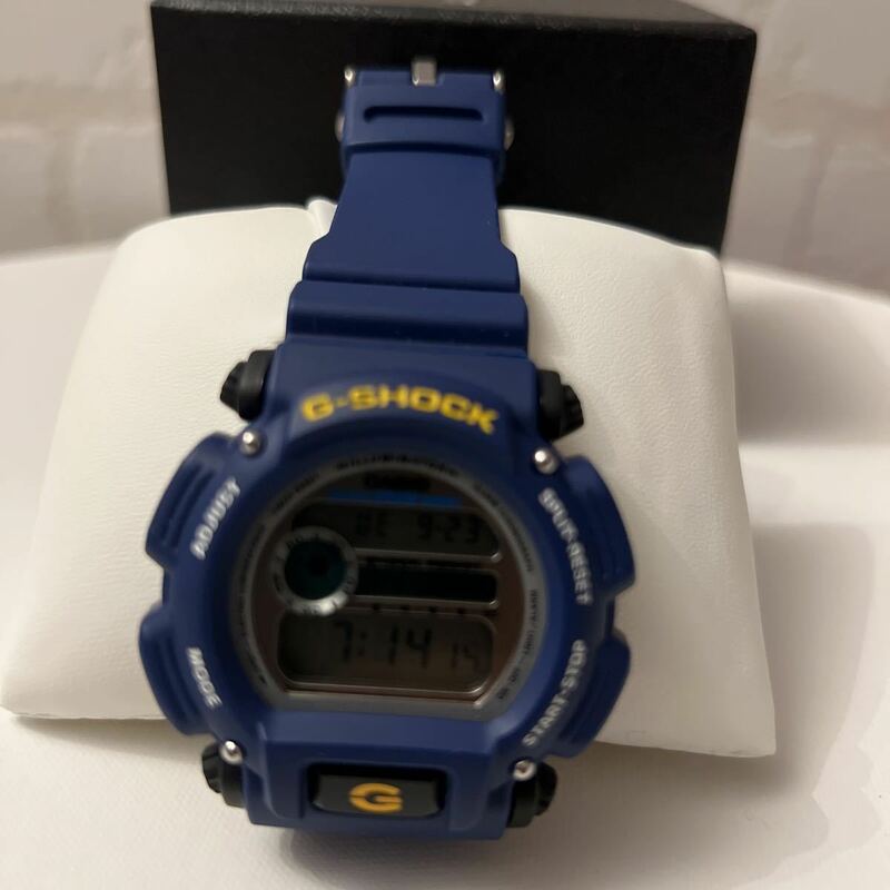 G-SHOCK/CASIO/カシオ/Gショック/DW-9052/日本製/クオーツ/レア/ネイビー/春夏/未使用/アウトドア/サイクリング/登山/ダイビング