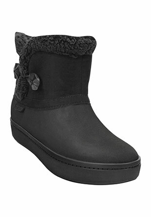 新品●クロックス（CROCS）スエードショート ブーツ　黒　ウィメンズ●サイズW5（21cm）