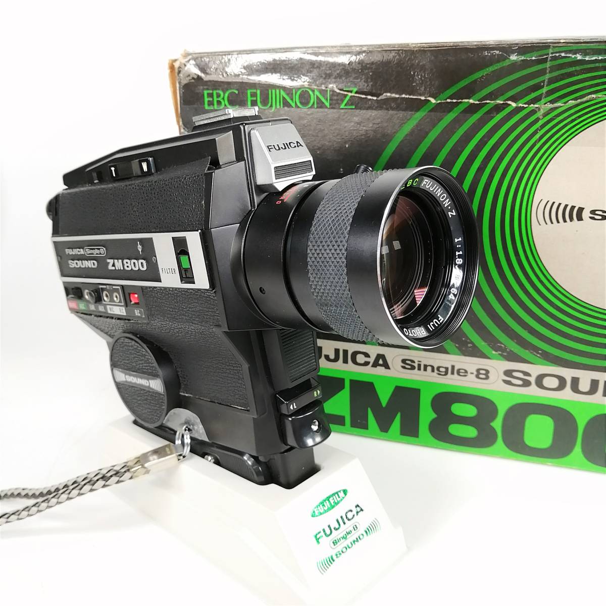 FUJIFILM FUJICA Single-8 sound ZM800 カメラ 8ｍｍ ムービーカメラ 富士フィルム 陳列用カメラスタンド 元箱付 MACRO 8-64ｍｍ ジャンク