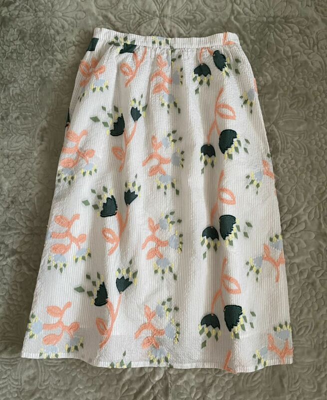 ビュルデサボン　アップリケ刺繍　ギャザースカート 花柄　綿　ストライプ　ベージュ　日本製