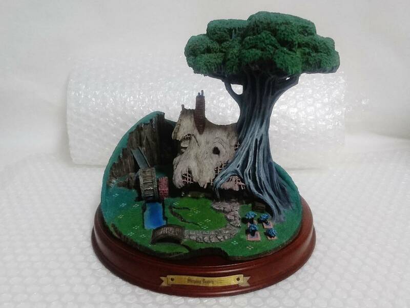 展示品+廃盤品　Disney　WDCC　DISNEY'S Enchanted Places　SLEEPING BEAUTY　Woodcutter’s Cottage　眠れる森の美女　きこりの小屋