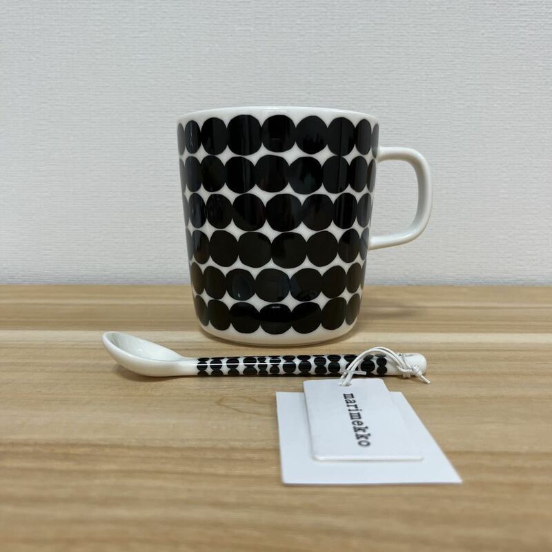 未使用 marimekko Rasymatto マグカップ400ml セラミックスプーン ブラック 2点セット マリメッコ ラシィマット Siirtolapuutarha