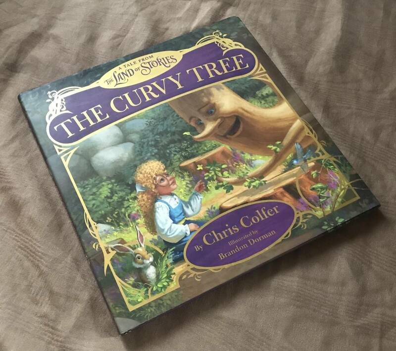 即決　洋書 絵本 CHRIS COLFER クリスコルファー A TALE FROM THE LAND OF STORIES THE CURVY TREE 　画集 英語学習 児童書