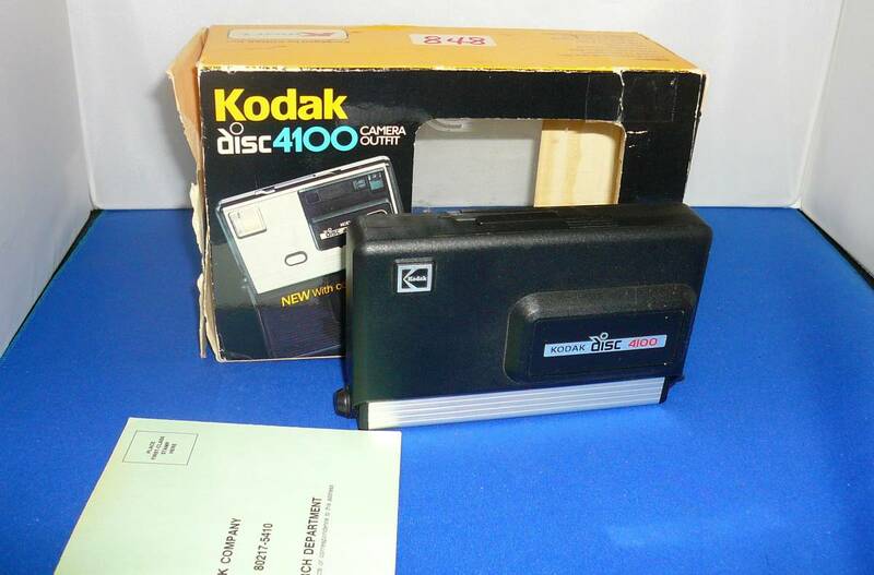 848）昭和レトロ　コレクション用珍種カメラ　コダックのディスクカメラ4100　古い元箱　フイルムなしで使用不可　　、