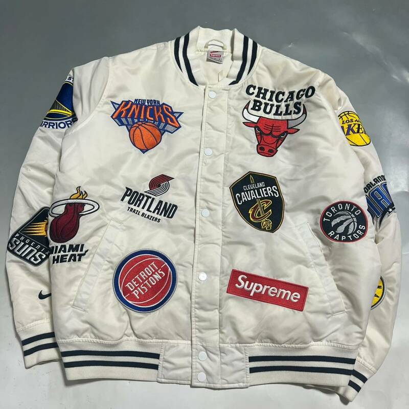 本物 国内品 Supreme Nike NBA Teams Warm Up Jacket シュプリーム ナイキ MA-1 ナイロンジャケット ブルゾン 白 M