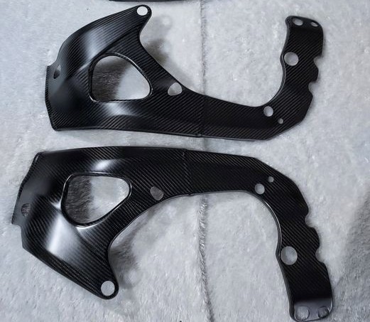 CBR1000RR-R カーボン フレームカバー GP