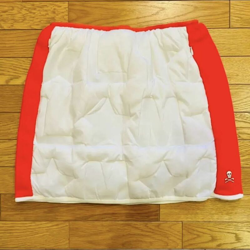 MARK&LONA マークアンドロナ　スカート　38サイズ Mサイズ　ホワイト　中わた 中綿 ダウン フェザー　ゴルフ ゴルフウェア ウェア