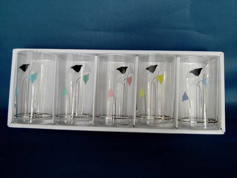 昭和レトロ　　佐々木ガラス　　ピエールカルダン　　タンブラーセット　　コップガラス製　５客　　未使用