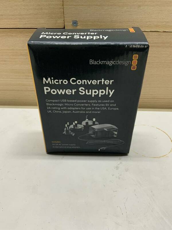 Blackmagic Design Micro Converter Power Supply 5V10W USBC ブラックデザイン