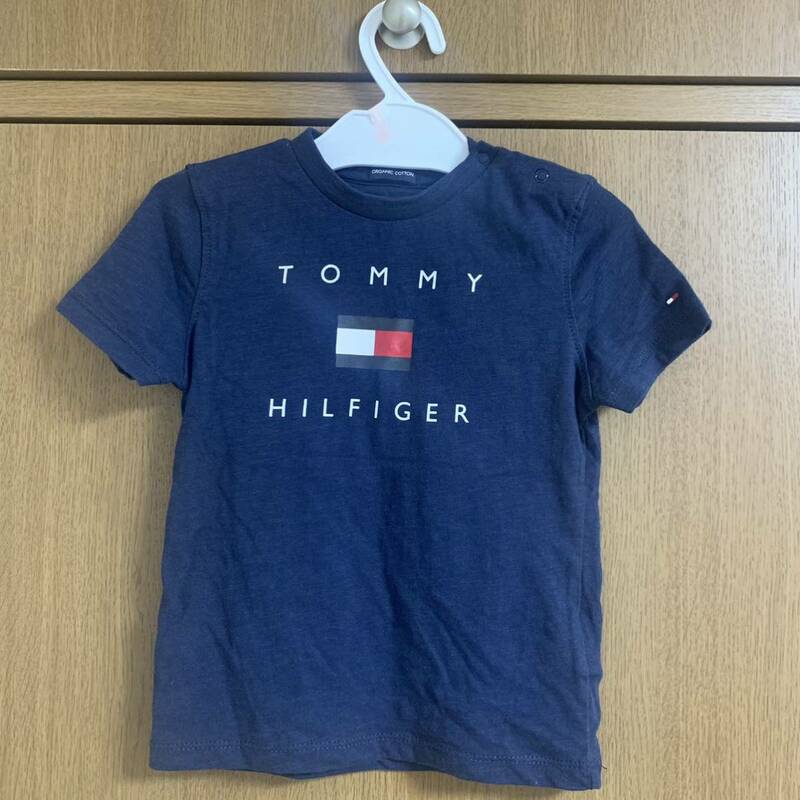 半袖Tシャツ 半袖 新品　TOMMY HILFIGER Tシャツ 92 半袖新品　TOMMY HILFIGER Tシャツ 92 半袖