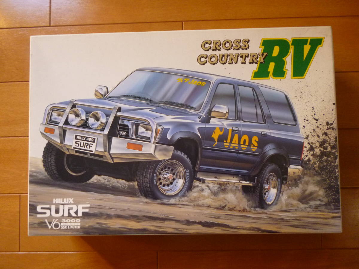 希少・新品・未開封／1/24　ハイラックス　サーフ　1箱／アオシマ　HILUX SURF V6 3000 SSR LIMITED　クロカンRVシリーズ