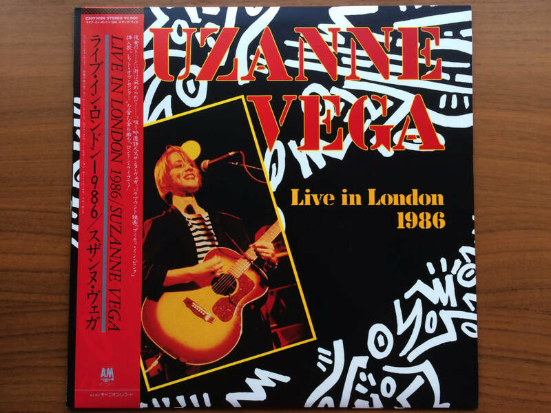 美品 国内盤 Suzanne Vega LIVE IN LONDON 1986 LP 帯付 日本語解説付 / Folk Rock, Pop Rock, Country