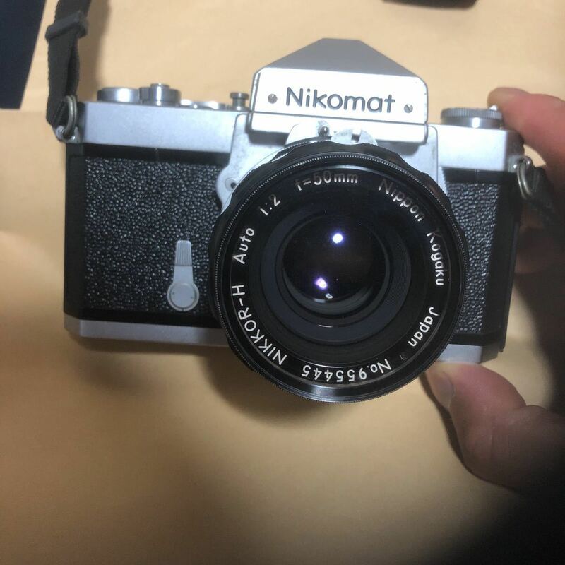 nikomat ft フィルムカメラ　レンズ付き　nikkor-h auto 1:2 f=50mm ジャンク