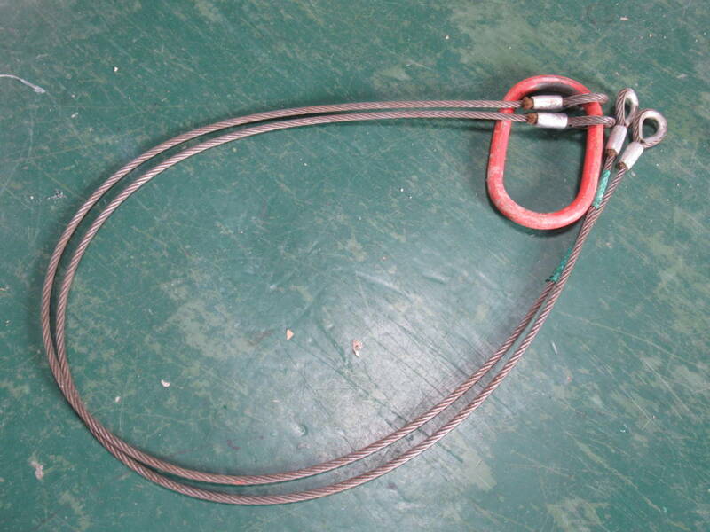 NT022967　TAIYO　2点吊りワイヤーロープ　5t　ワイヤー太さ　12mm　長さ　2.5m　中古品