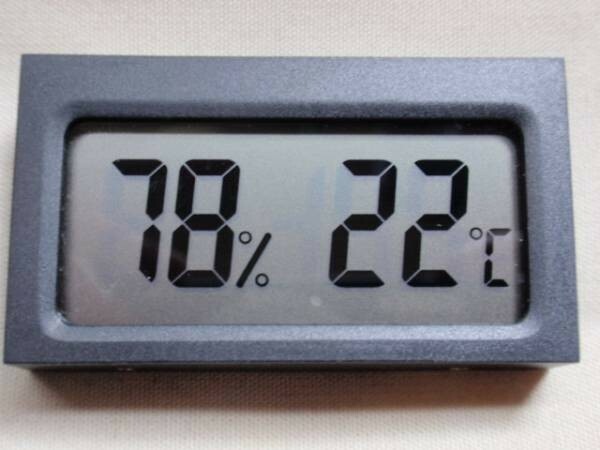 新品 デジタル湿度計 温度計 ヒュミドール シガー 葉巻