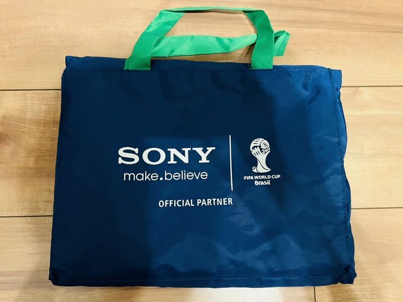 ☆ 送料無料 ☆ 極美品 即決 FIFA ブラジル ワールドカップ SONY 膝掛け ブランケット ☆