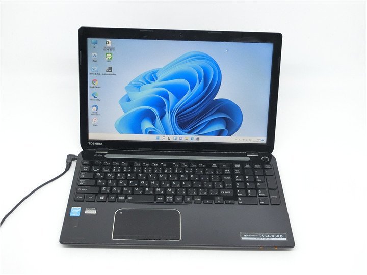 WEBカメラ/中古/15.6型/ノートPC/Win11Pro/新品SSD256/8GB/COREi3 4005U/TOSHIBA　T554/45KB　テンキー 　office搭載 　送料無料
