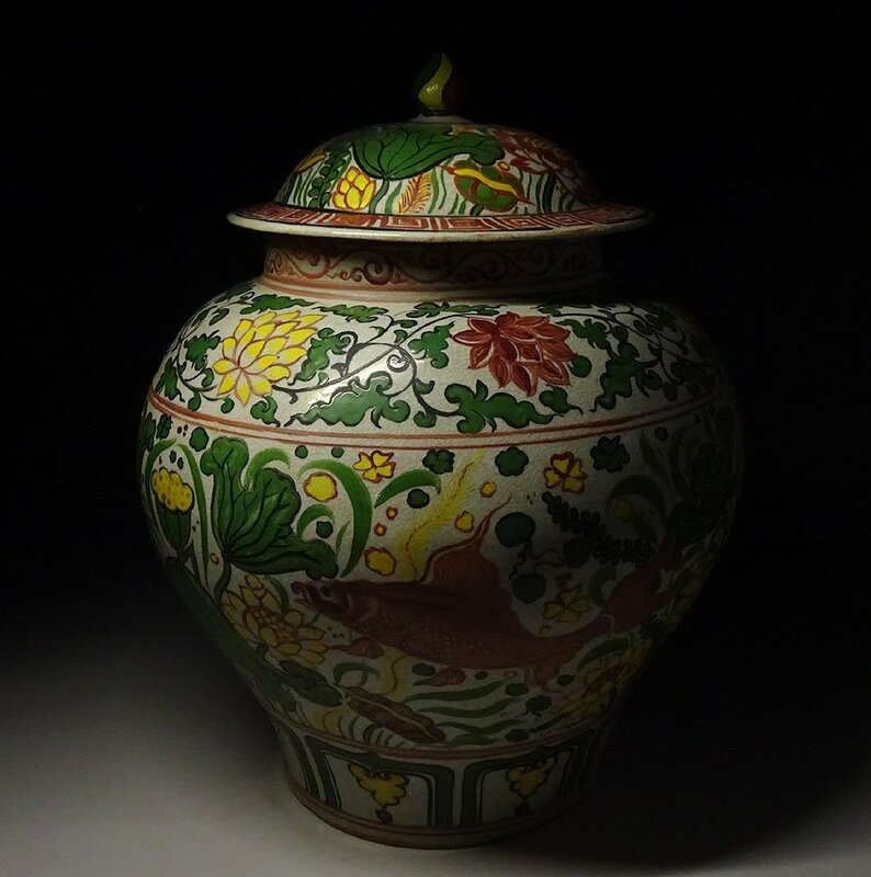 中国古玩　南海陶磁 　紅安南 　蓋付 壷 大花瓶 高約35cm 魚紋 　古陶 　唐物 時代物