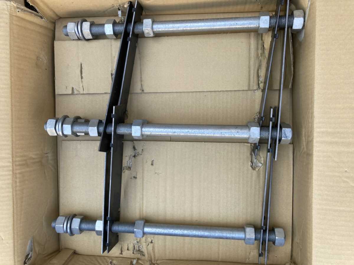 折りたたみ式アンカーボルト　フレーム　ANC242250 pピッチ240mm 長さ500mm 