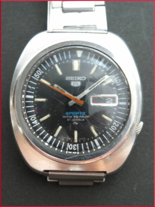 セイコー SEIKO 5 SPORTS 21石 自動巻き 3針 デイデイト 7019-6000 男性用 メンズ 腕時計 S915 稼働品