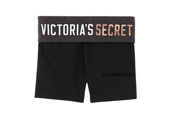 送料無料★即決★新品★ヴィクトリアシークレット★Victoria's Secret★ヨガショートパンツVictor★アメリカンサイズXS