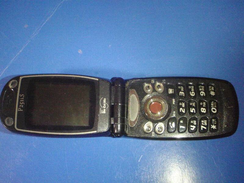 N001-05-02 NTT DoCoMo製携帯端末 ムーバ P251is