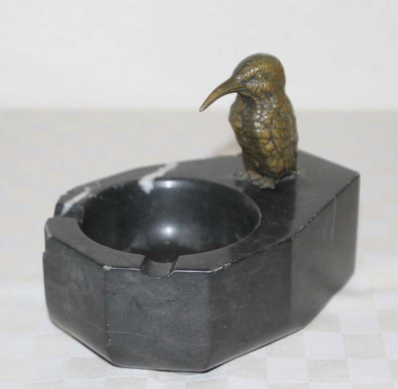ヴィンテージ　 ブロンズ鳥（カワセミ？）　黒大理石 　灰皿 ジュエリートレイ　中古品　アール・デコ　レトロ　アンティーク