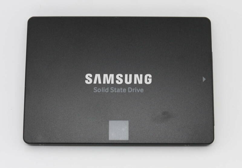 Samsung 850 EVO 500GB 2.5インチ SATA III SSD MZ-75E500B/IT 元箱つき 音の良いSSD