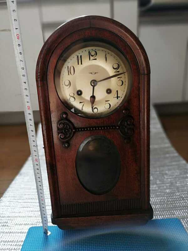 古時計 木製 振り子時計 ゼンマイ　置時計 レトロ ヴィンテージ 
