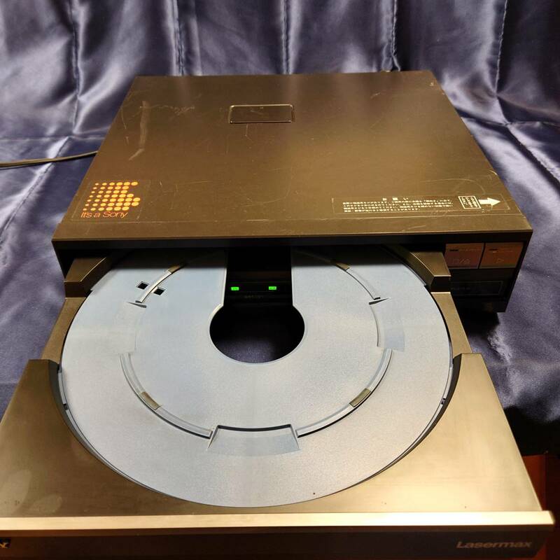 【ジャンク】 SONY LDP-150 Lasermax ソニー レーザーマックス レーザーディスク トレイ開閉OK ディスク回転しますが認識しない 