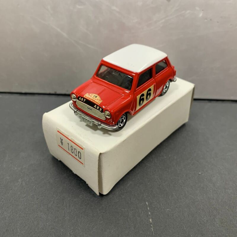 tomica トミカ ミニクーパー トラフィック モンテカルロ No.F8 SCALE=1/50 66 MADE IN CHINA 2