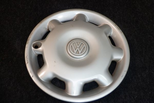 NY29g03★VW★フォルクスワーゲン★ゴルフⅢ★純正ホイールカバー★★ホイールキャップ★1HM.601 147★14インチ★迅速発送★送料安い★