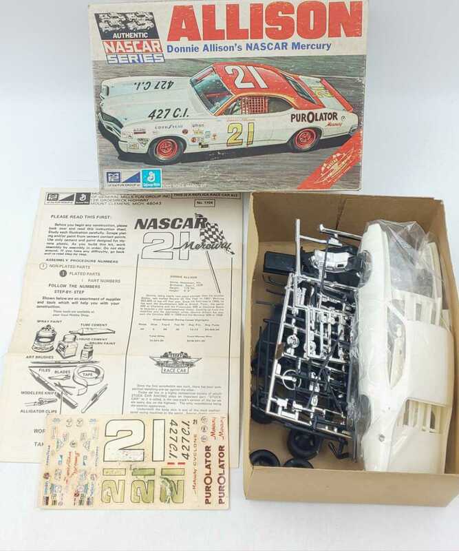 未組立 現状品☆MPC 1/25 ALLISON Donnie Allison's NASCAR Mercury AUTHENTIC NASCAR SERIES アメリカ製 プラモデル☆