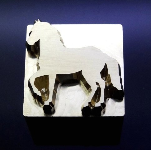 焼印・刻印 真鍮製15mm角 　■ 馬　Horse ■　Type 3 右向