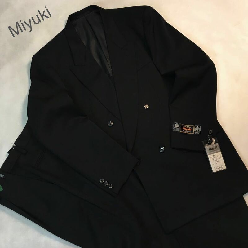 ★ 新品【コスパ最高！】MIYUKI 参考価格¥59800 4ッ釦1ッ掛け礼服ダブル スーツ/サイズA7 ワンタック/フォーマル　冠婚葬祭 /日本製