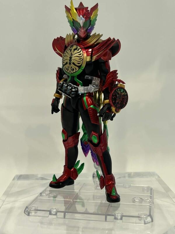 S.H.Figuarts（真骨彫製法）仮面ライダーオーズ タジャドルコンボエタニティ