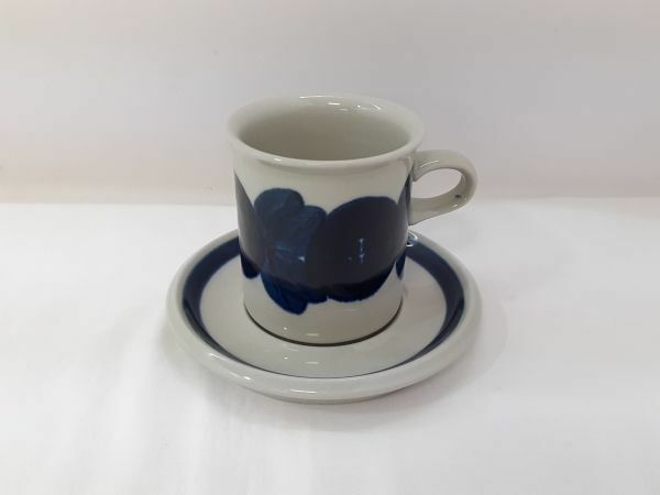 sa/ 希少 1971-75 手書き 旧ロゴ ARABIA anemone コーヒー カップ＆ソーサー オリジナル ヴィンテージ ウラ・プロコッペ ②　/DY-0638 1F