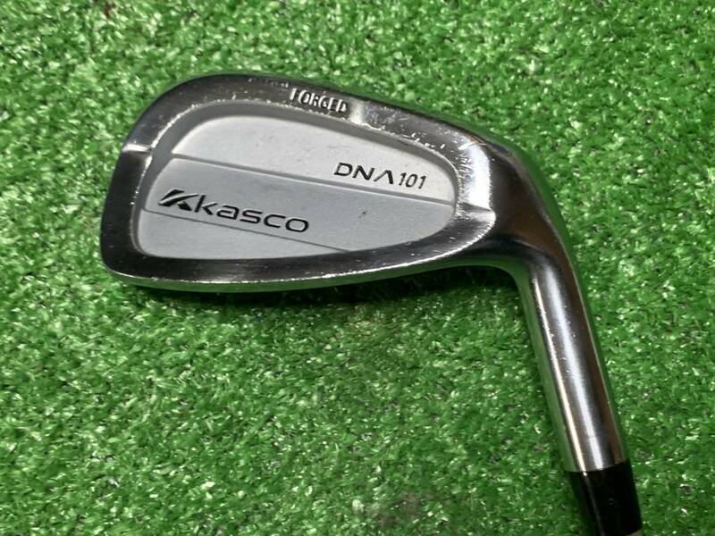 SAI-2318　中古　単品アイアン　kasco　DNA 101　FORGED　8番アイアン　カーボンシャフト　Flex S