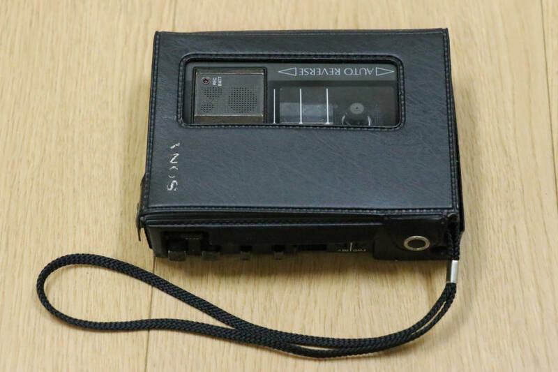 SONY（ソニー）TCM-57　カセットレコーダー　ケースカバー付き　日本製　ジャンク品