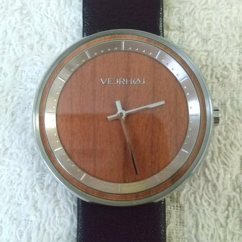 ヴェアホイ 腕時計