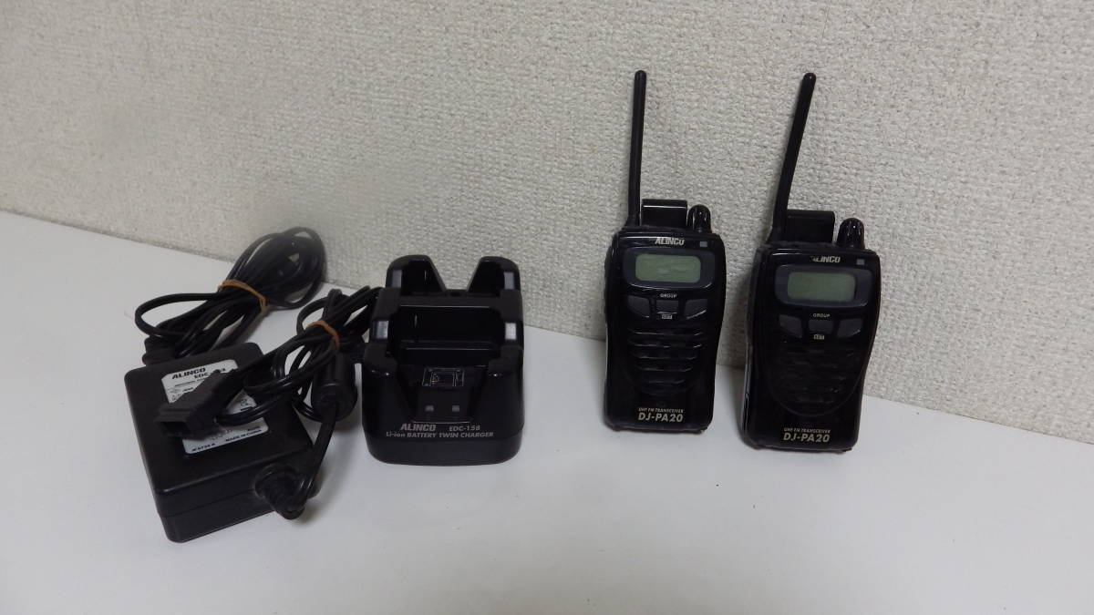 1【ALINCO】　アルインコ　UHF FM トランシーバー　DJ-PA20