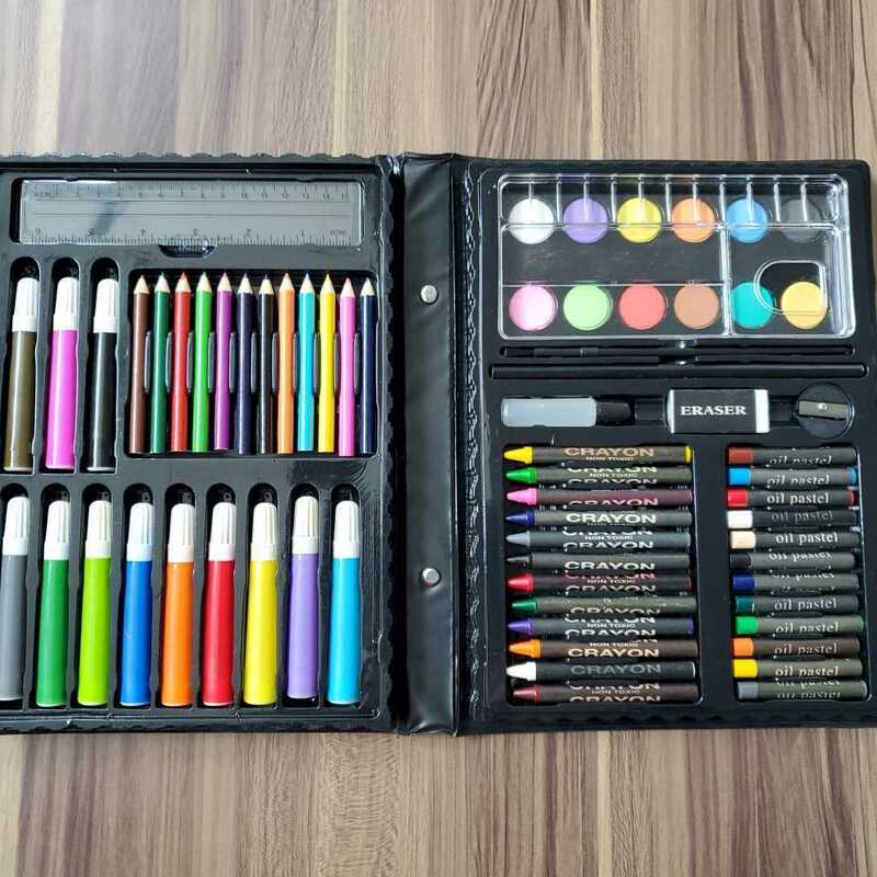 アートボックス　ARTBOX 新品未使用色鉛筆、クレヨン、水彩絵の具、パステル、サインペン、他セット　